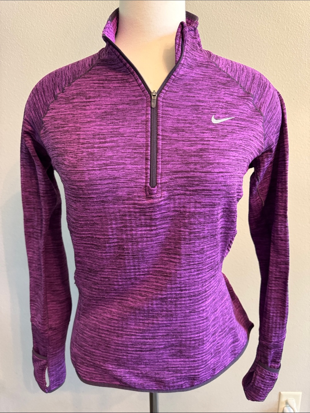 Nike Dri-Fit Element Sphere running pullover, Heathered Purple, Size S